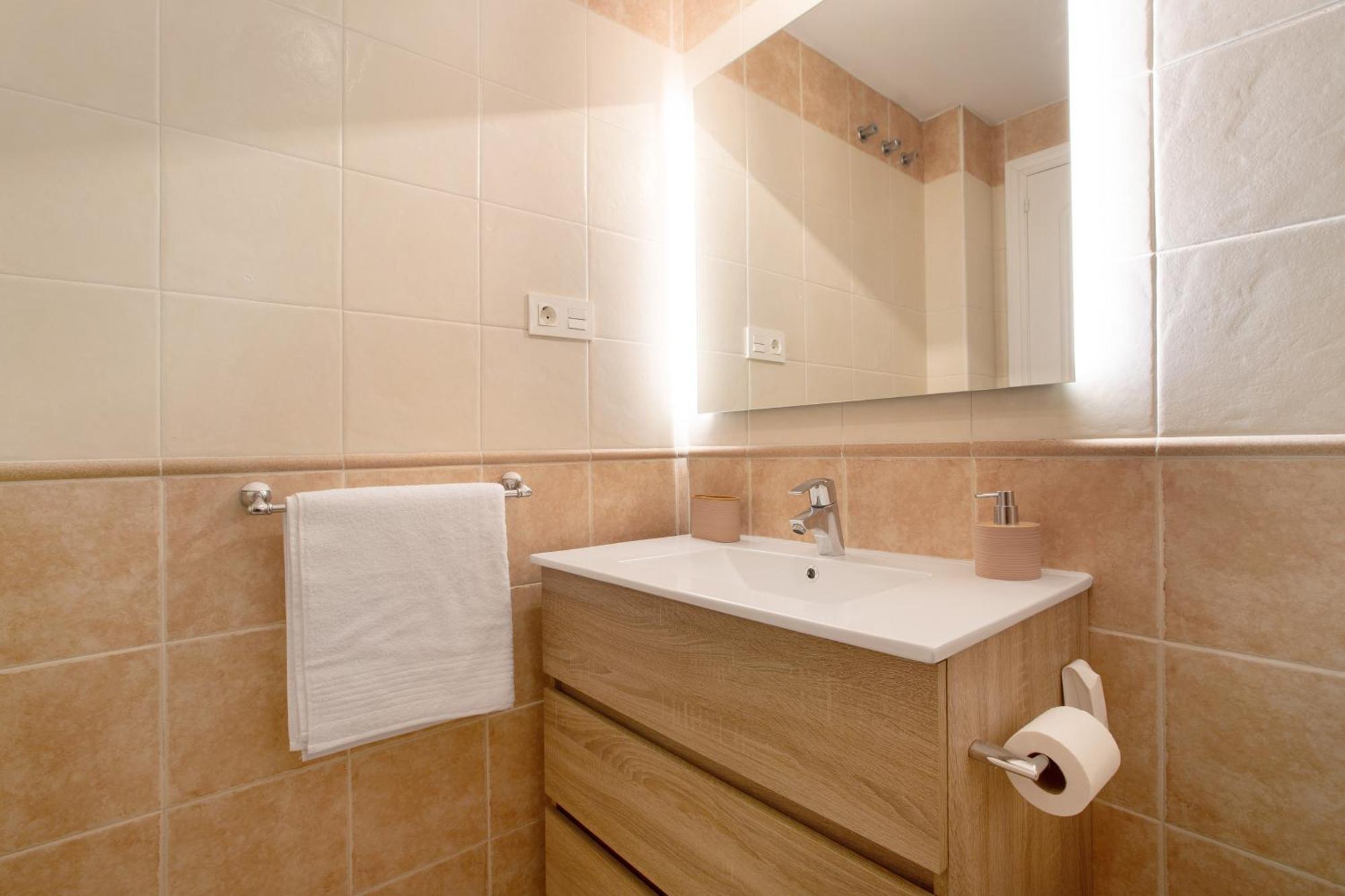 Apartamento Carlos Haya Málaga Exterior foto